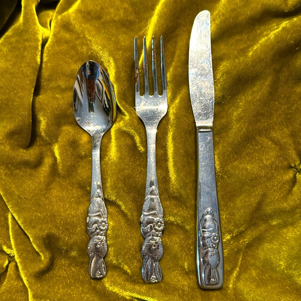 Vintage Oneida Peter rabbit 3 piece set spoon fork and knife.